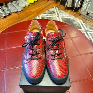 Snakeskin leather sneakers